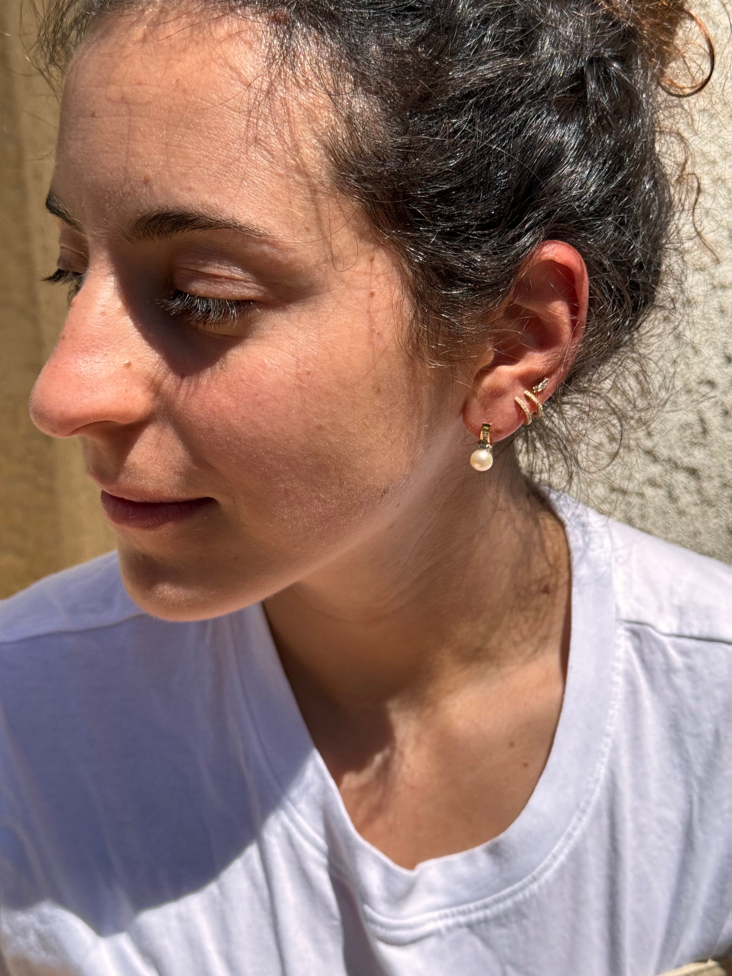 Diamond & Pearl Earrings